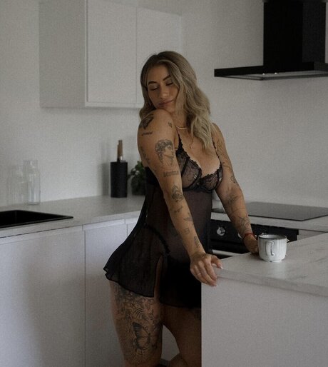 asian influencer onlyfans art xxx picture