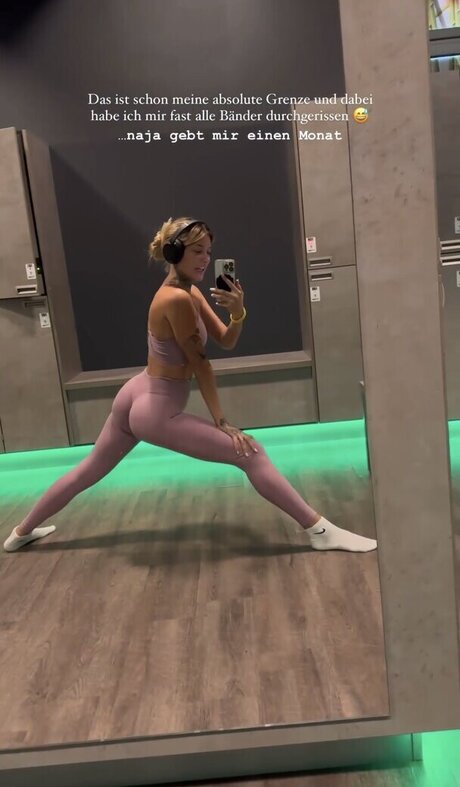 arab blowjob onlyfans free sexy photo