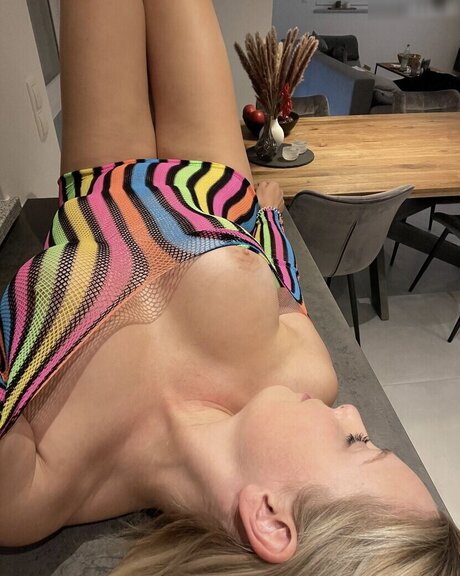 ebony sloppy onlyfans naked picture