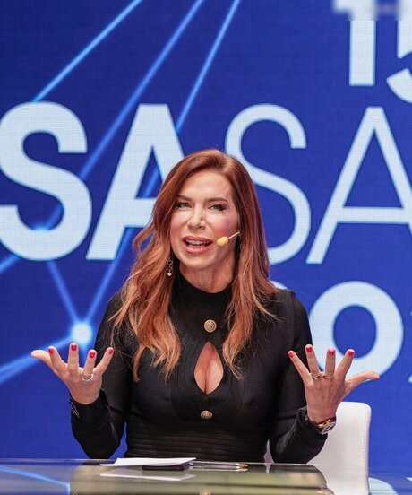 Veronica Maya star pornographic pic