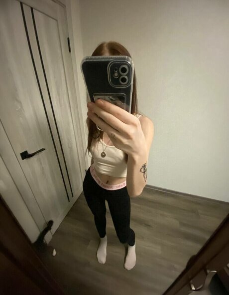 aswrinna naked pornstar photos