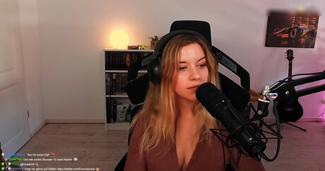 fat girls onlyfans xxx pic