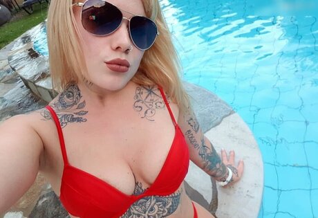 Typischblonnd pornstar adult photos