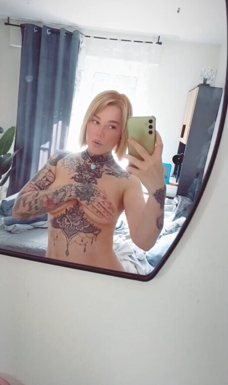 Typischblonnd pornstar beautiful gallery