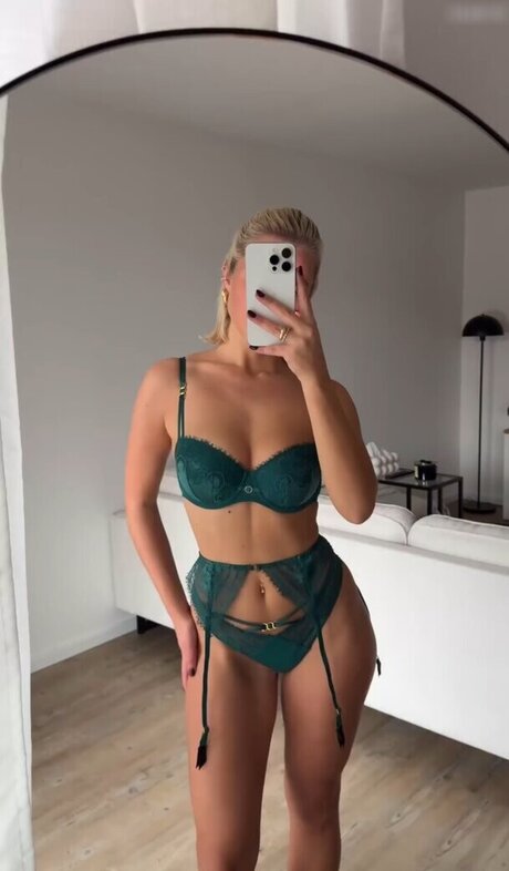 Anna Maria Schimanski pornstar photo