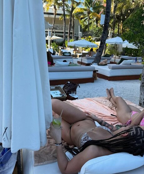 Jennywithad hd actress img