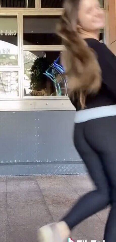 tiny onlyfans free naked photo