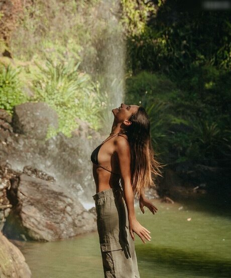 Sophia Chiara nice star pics