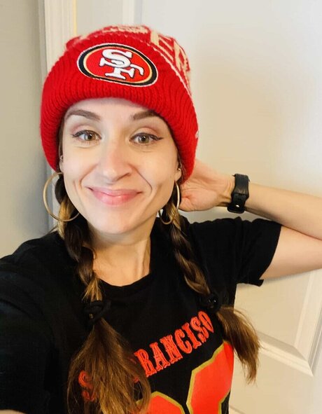 BellaSuede pornstar pretty archive