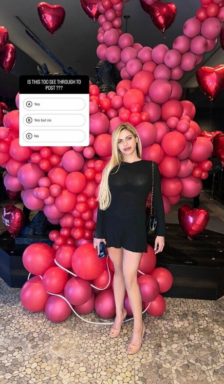 Mehreen erotic pornstar gallery