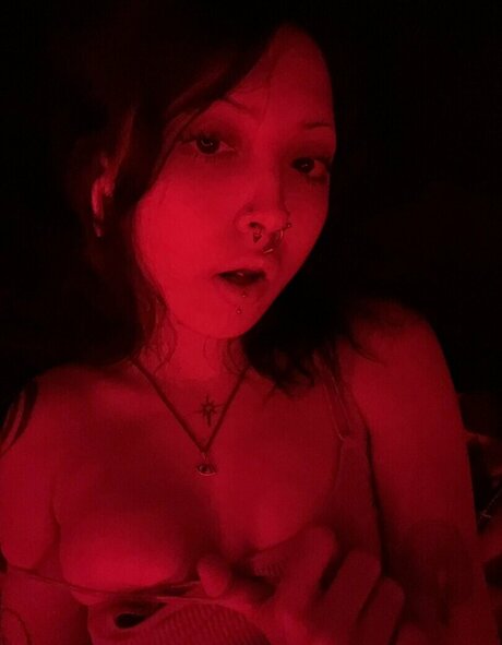 Wuvmia pornstar erotic pictures