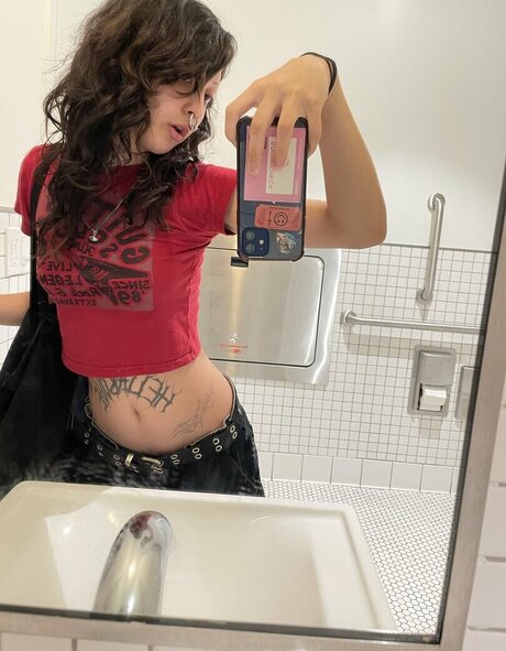 Wuvmia star porn galleries