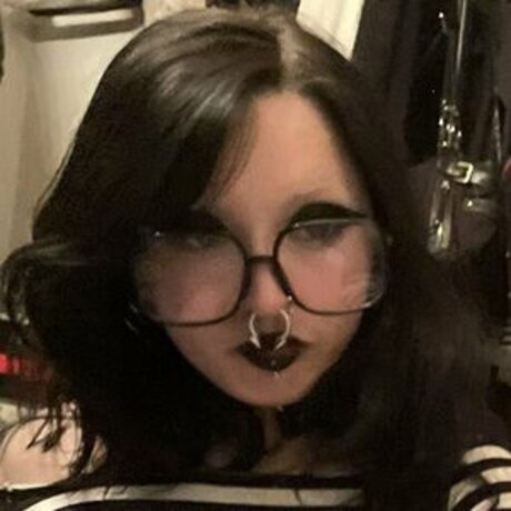 Wuvmia pornstar exclusive galleries