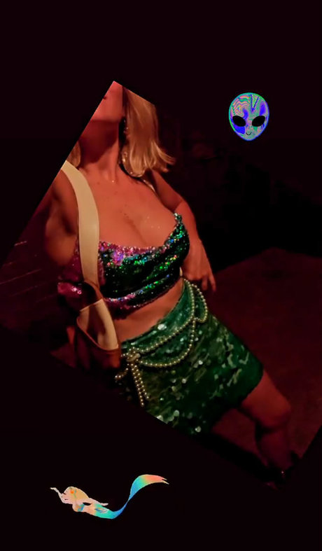 nude strip onlyfans hd pic