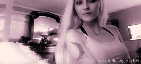kushgirlxxfree pornstar naked gallery