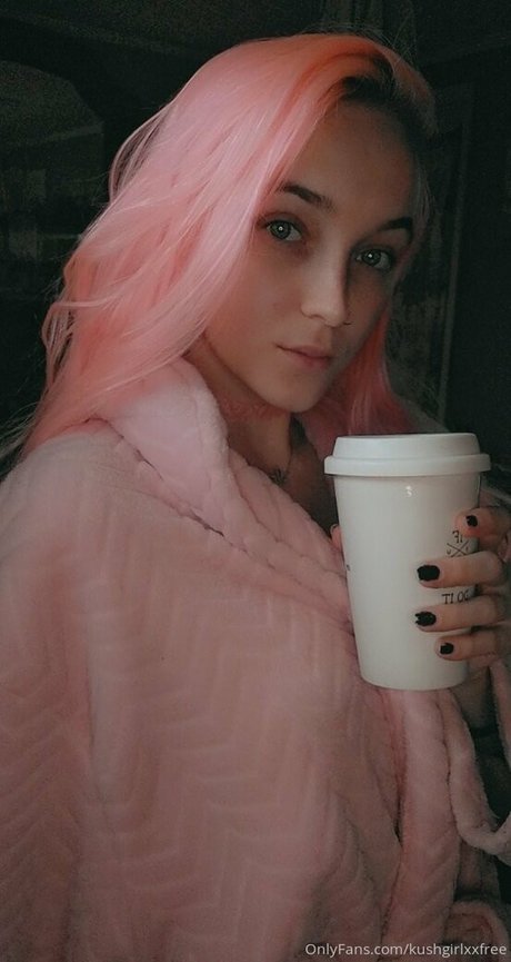 kushgirlxxfree model erotic gallery