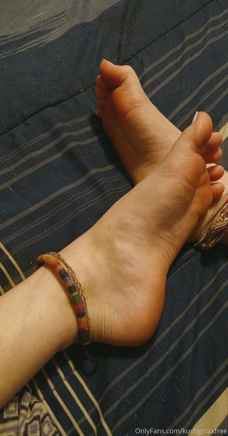 kushgirlxxfree pornstar pretty photo