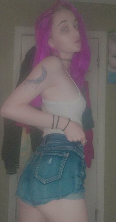 kushgirlxxfree erotic star gallery