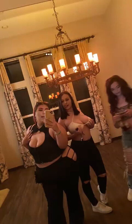 Emma Trotta model hd photo