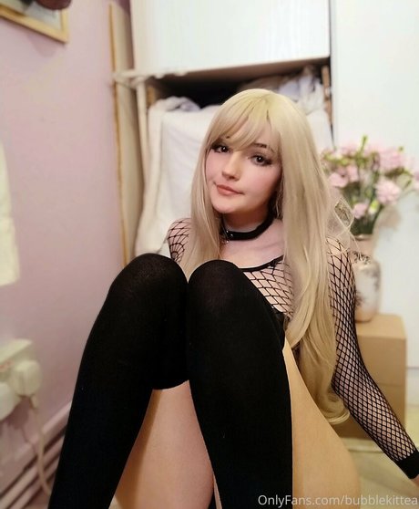 Bubblekittea model nude picture
