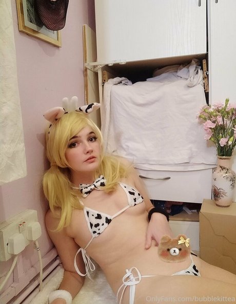 Bubblekittea adult actress galleries