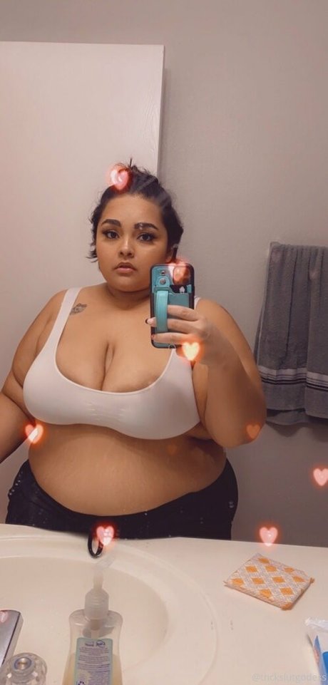 thckslutgoddess pornstar exclusive pictures