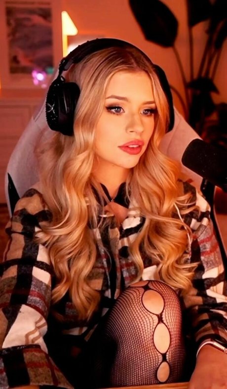 yoga onlyfans naked picture