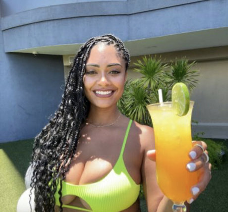 vanitybae model pretty archive