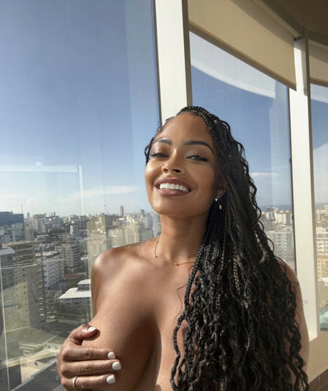 vanitybae nude pornstar galleries