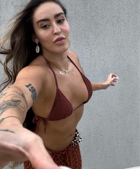 Amy Reis high quality pornstar photos