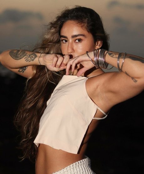 Amy Reis model sex photo