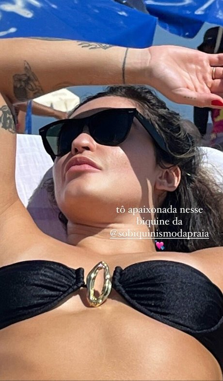 Amy Reis pornstar hot pictures