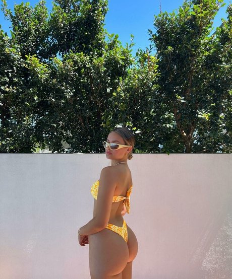 Olivia Prosser hot pornstar archive