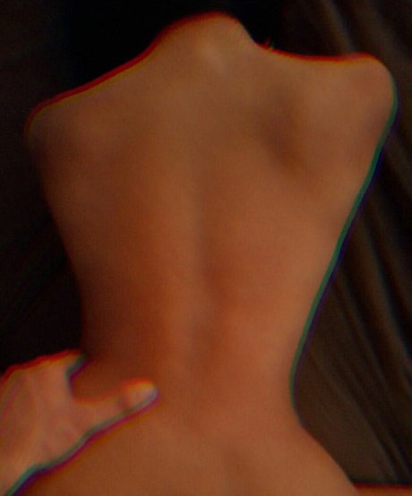 Fantastic Nami nude model pictures