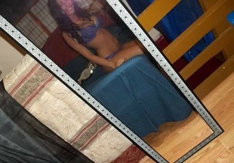 Ava Glam Model star high quality pic