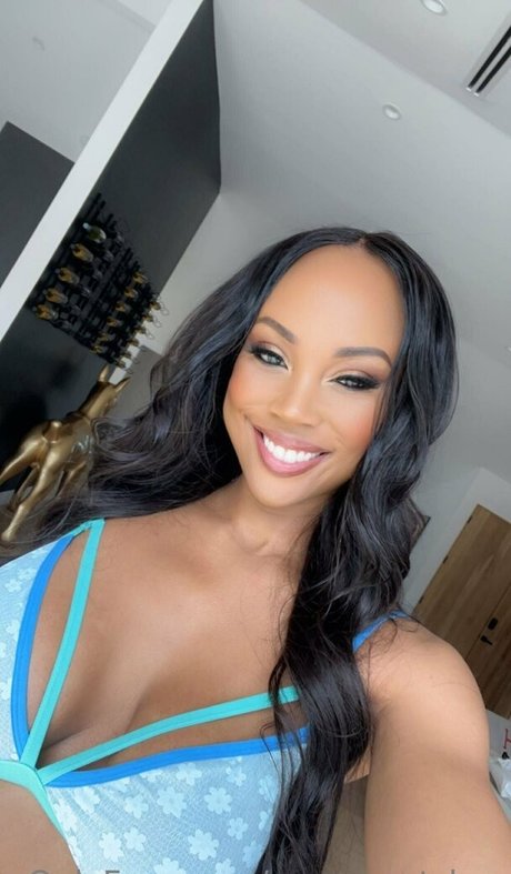 big dick shemale onlyfans art naked image