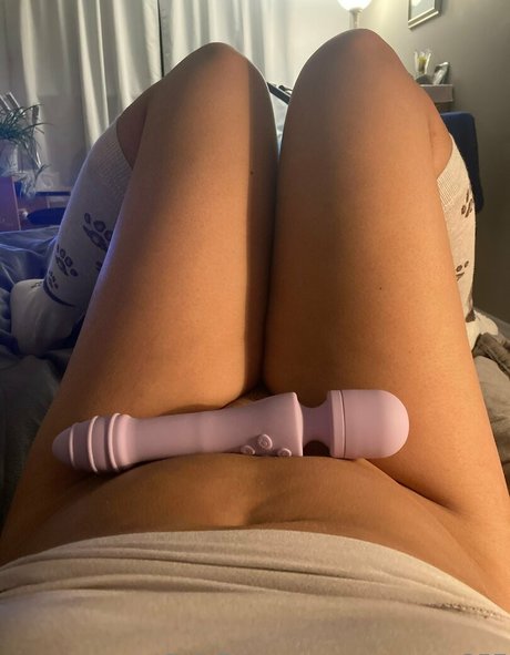 tanned onlyfans pornographic pictures