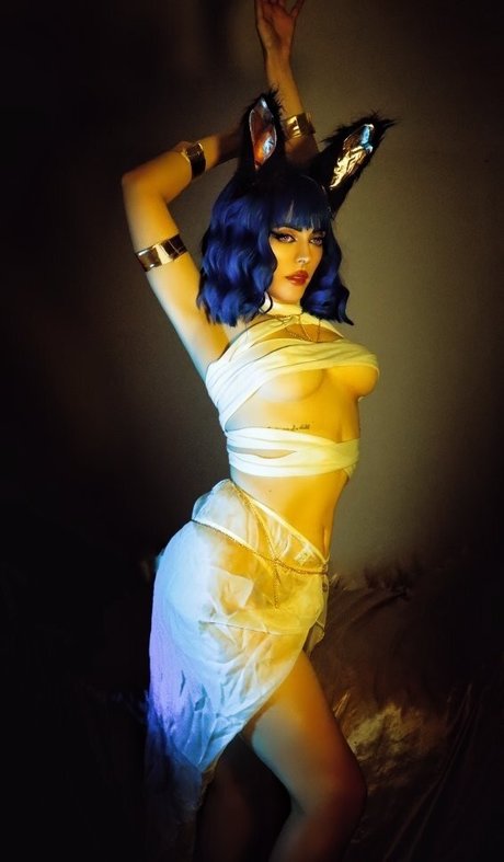 Kirsten Ria naked model img