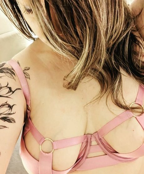 ms heidi hd model img