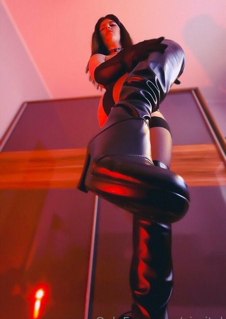 Missvittoria nice pornstar gallery