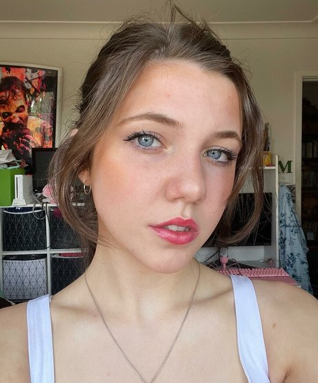 oxmatildakatexo nice actress pictures