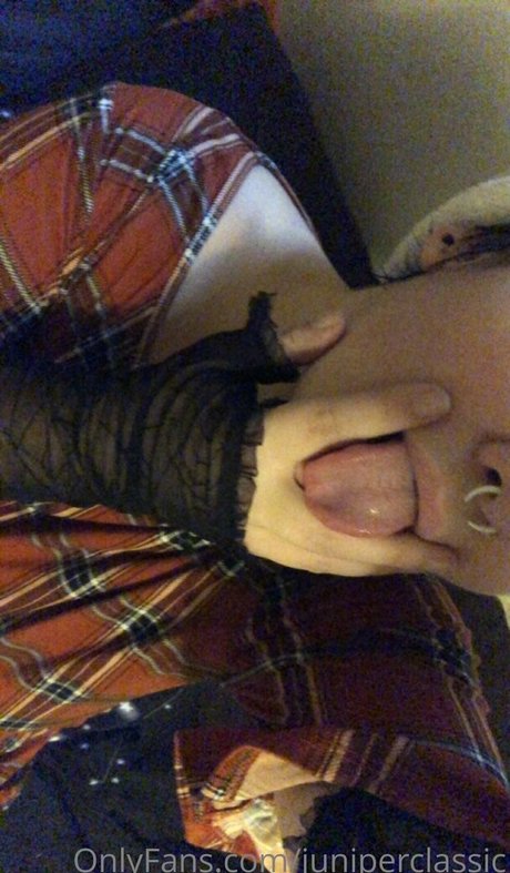 soft tittybogwitch actress img