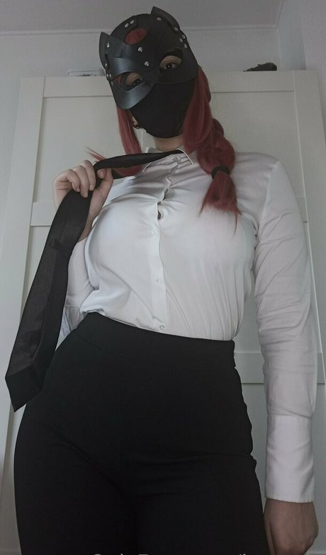 luna vip model adult photo