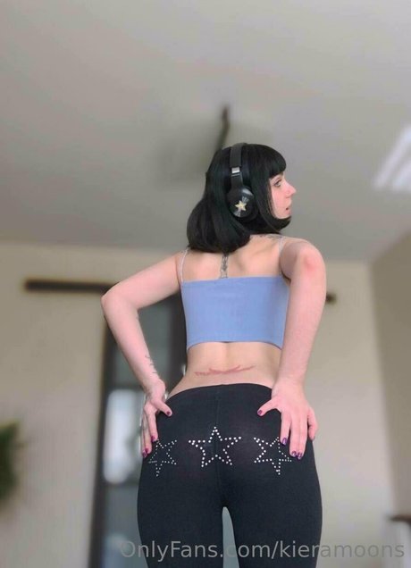 blonde shemale onlyfans nude galleries