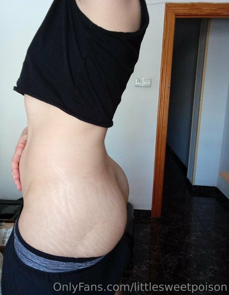 littlesweetpoison nudes star pictures