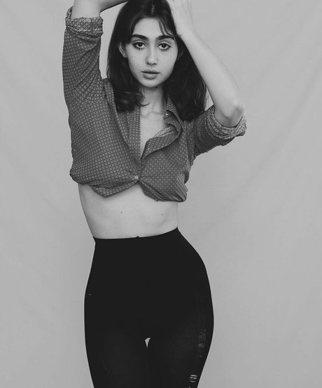 caterpillareyebrow nude actress images