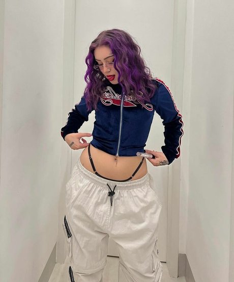 Ana Julia Mendes sexy pornstar photo