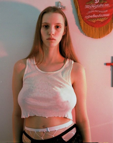 Eliza Goldsmith free pornstar images