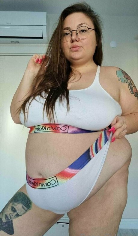 rose d kush model nice pics