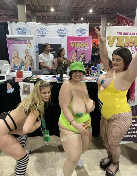 rose d kush pornstar erotic images